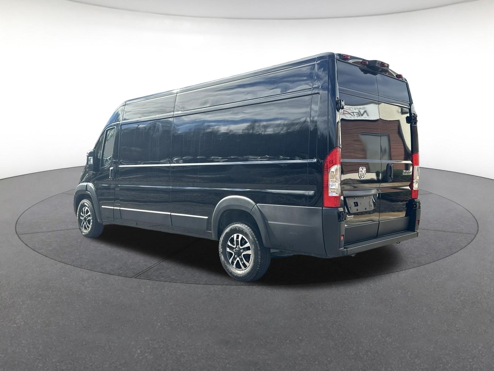 New 2026 RAM ProMaster 1500 w/ Convenience Group FWD image 3