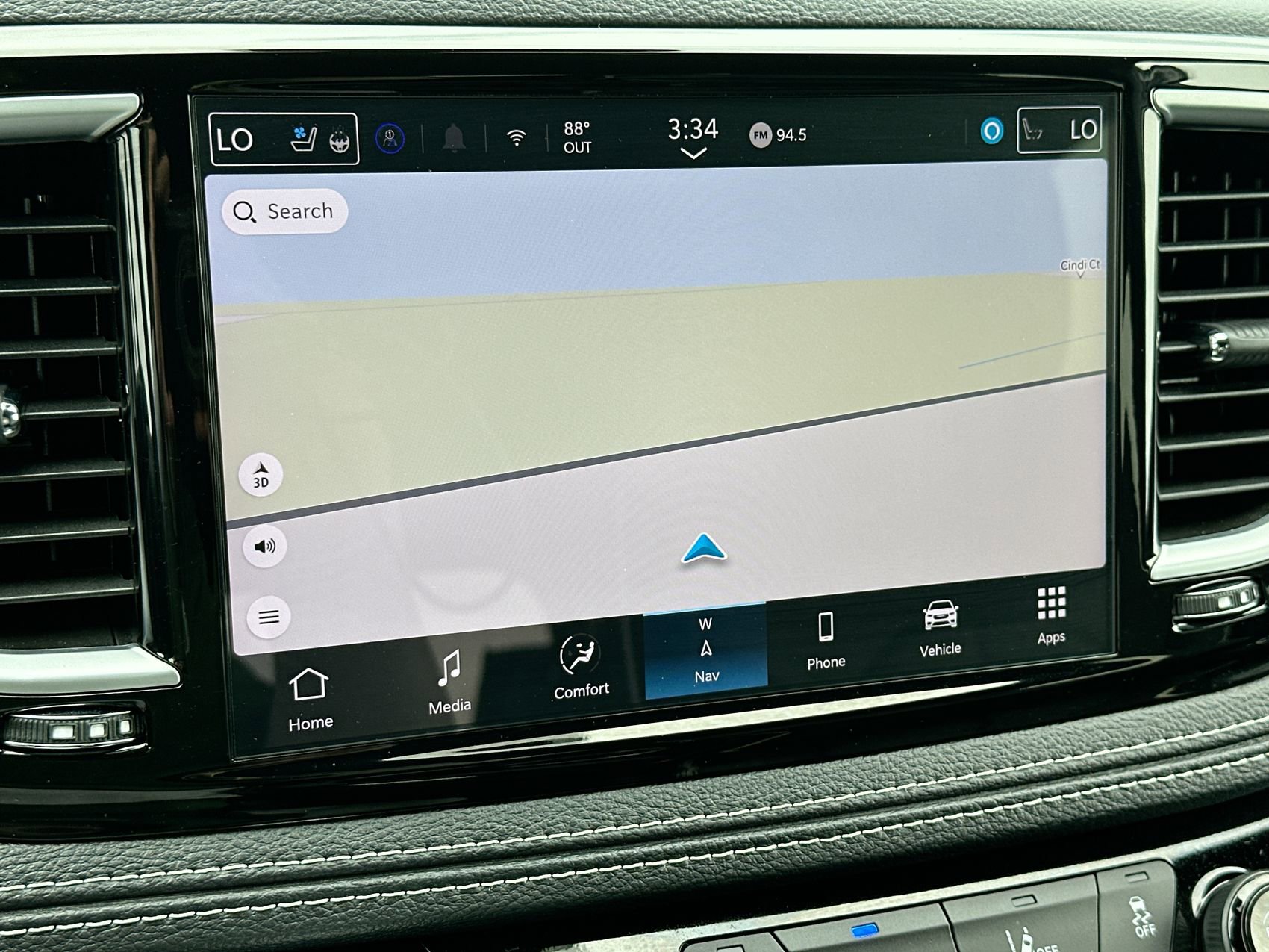 Used 2026 Chrysler Pacifica Limited FWD image 18