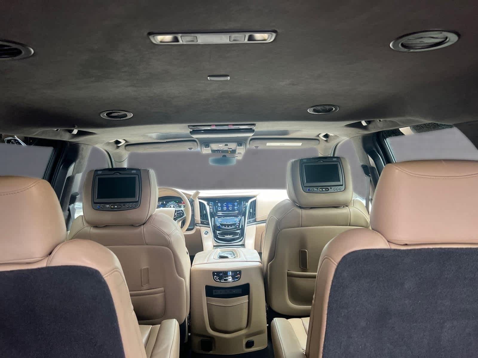 Used 2019 Cadillac Escalade Platinum AWD/4WD image 38