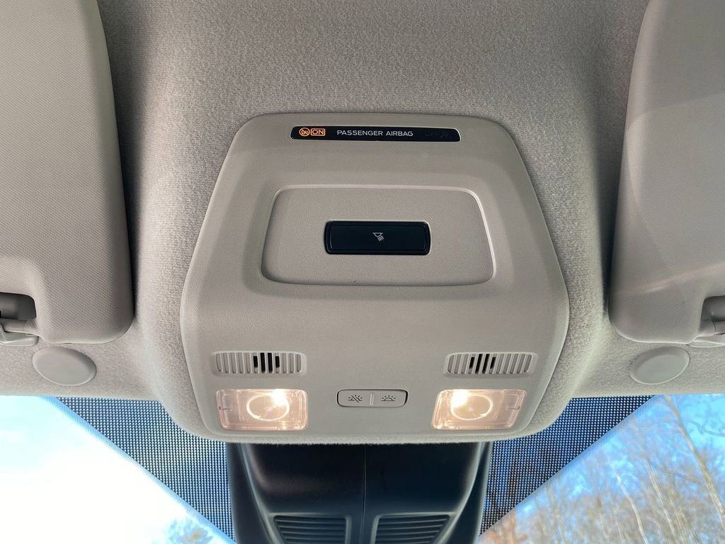 Used 2023 Ford Transit 250 Medium Roof w/ Load Area Protection Package image 21