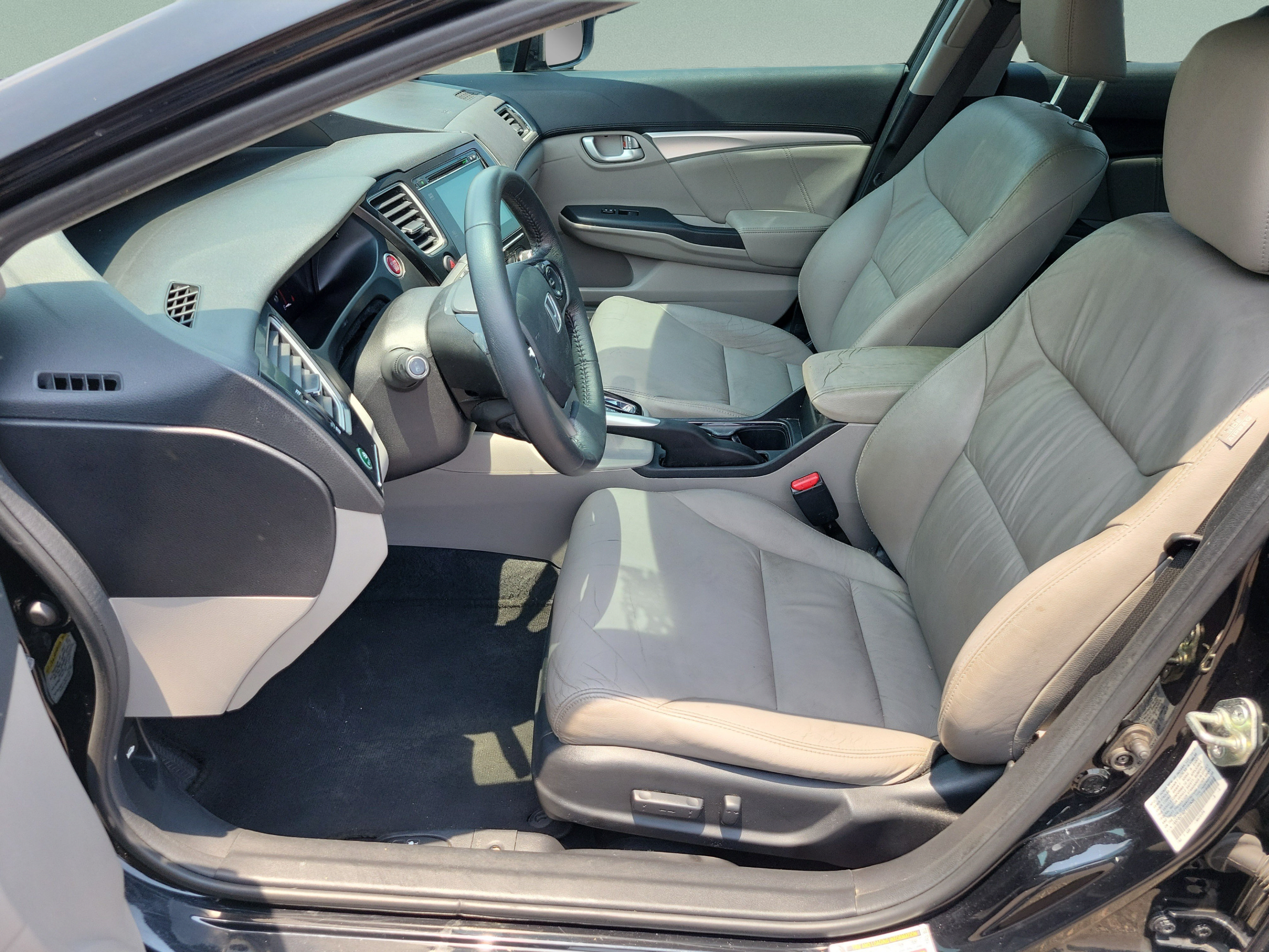 Used 2015 Honda Civic EX-L image 25