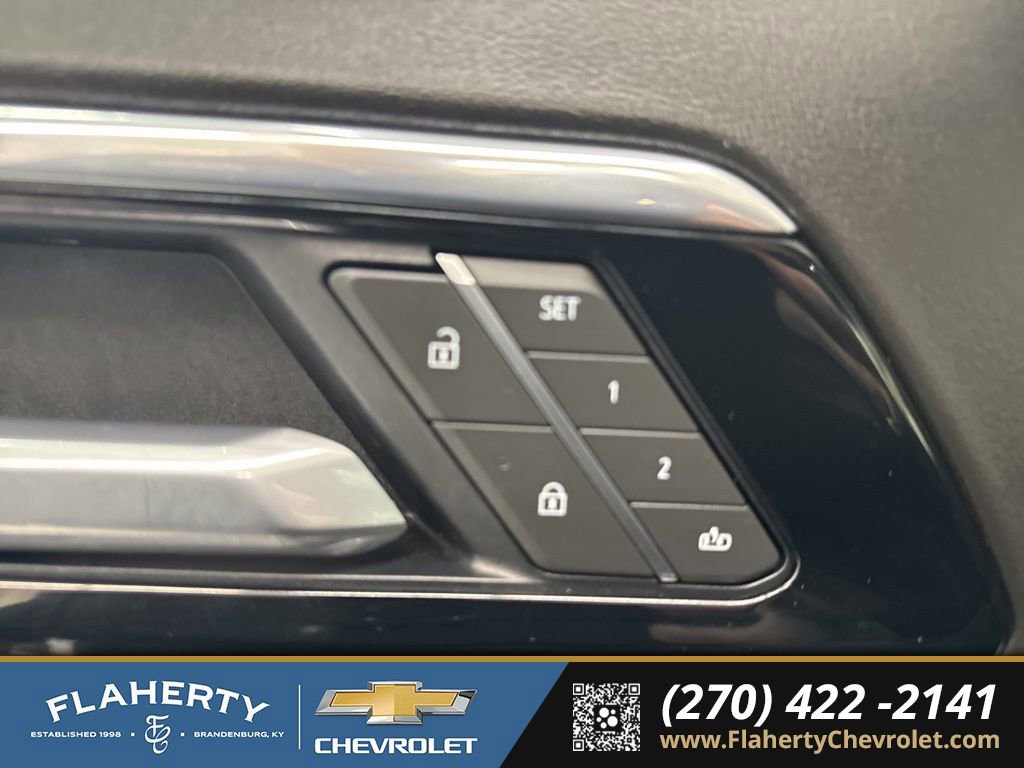 Used 2025 Chevrolet Tahoe Z71 image 20