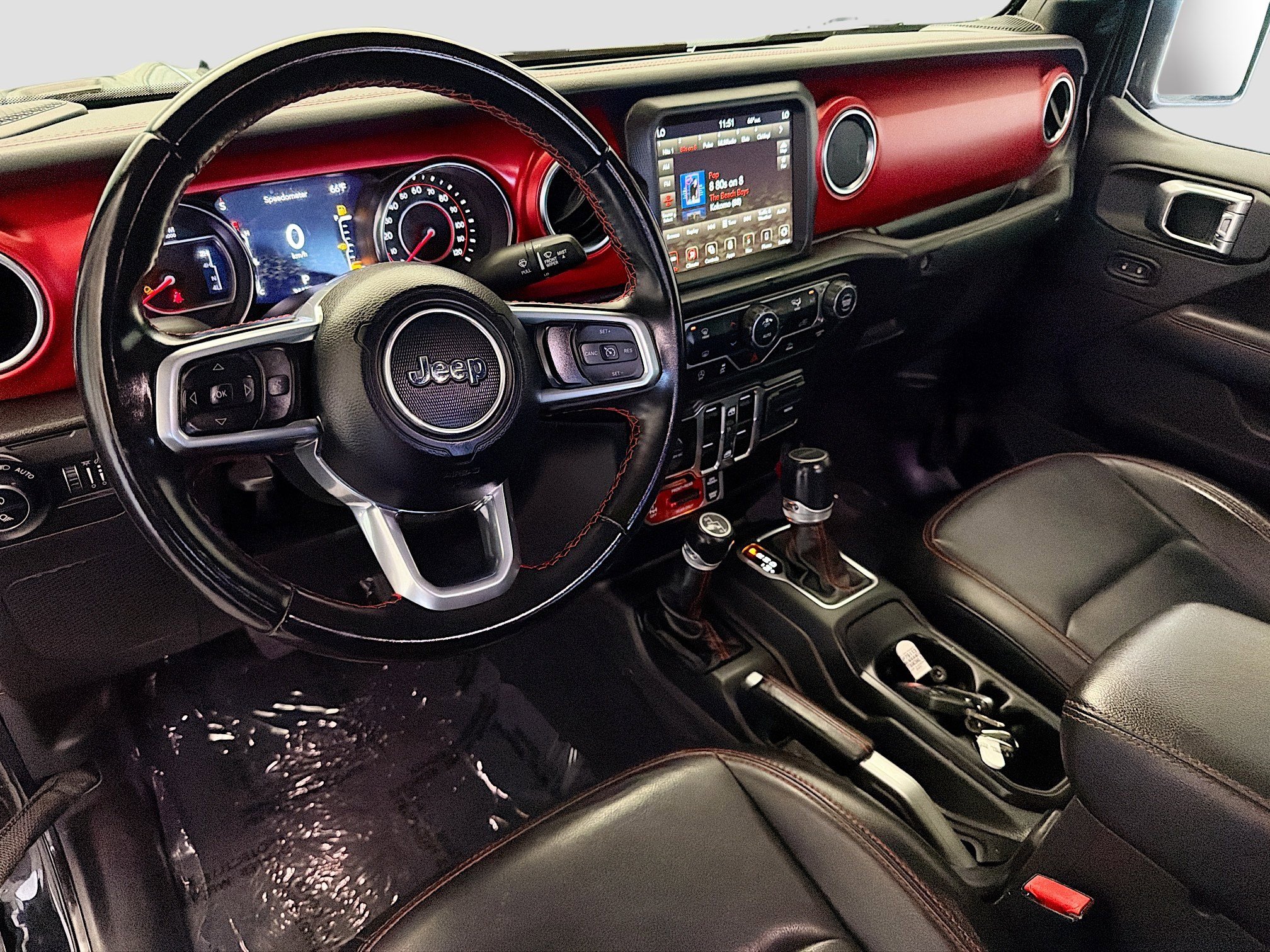 Used 2022 Jeep Gladiator Rubicon w/ LED Lighting Group AWD/4WD image 7