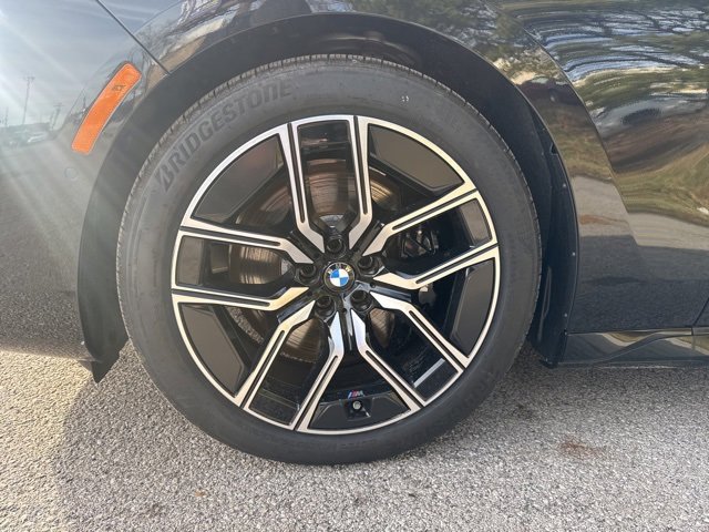 New 2026 BMW 740i xDrive image 8