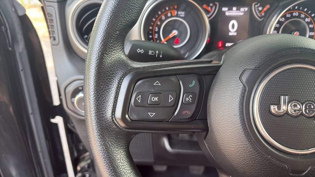 Used 2021 Jeep Wrangler Sport AWD/4WD image 18