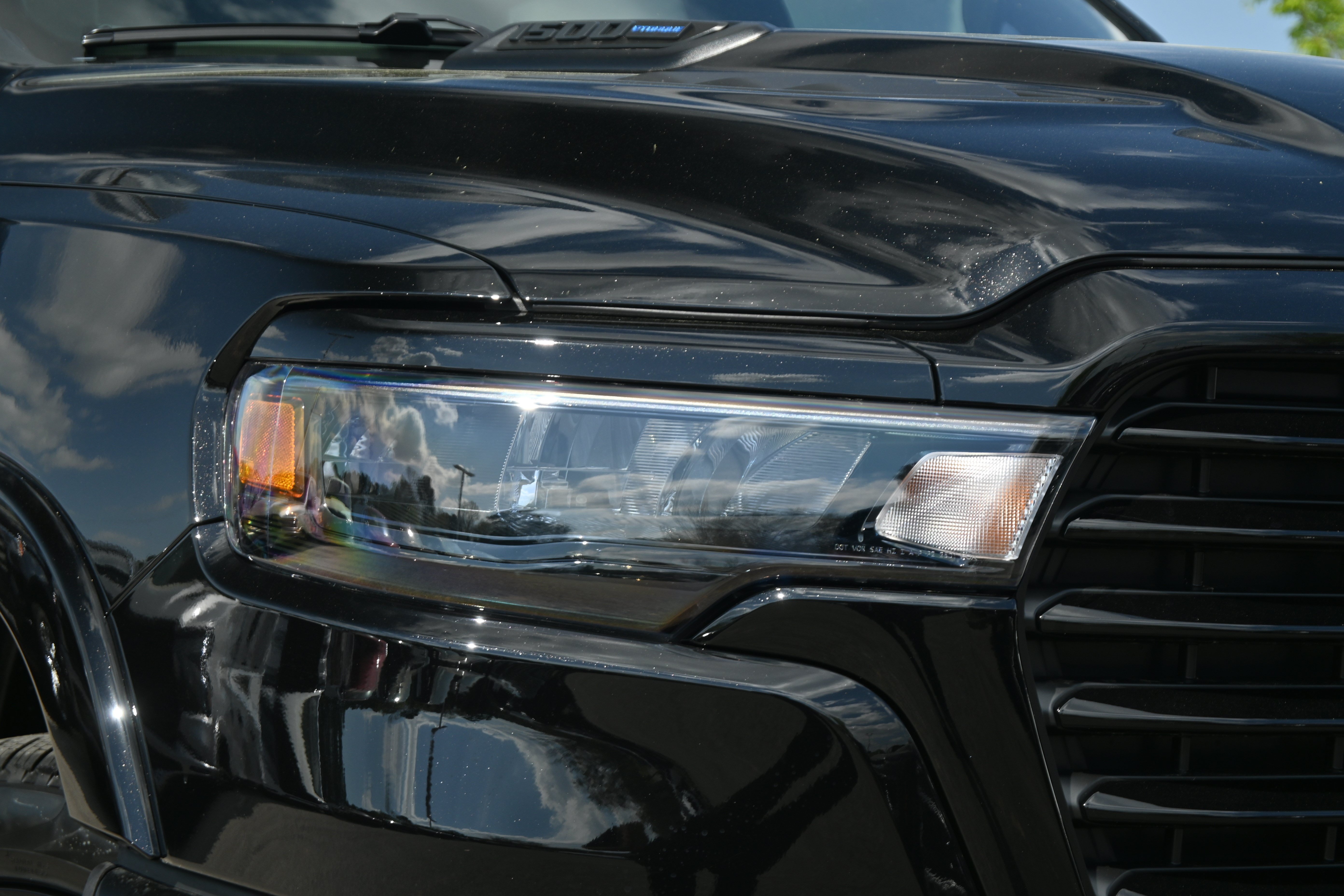 New 2026 RAM 1500 Laramie w/ Night Edition AWD/4WD image 6