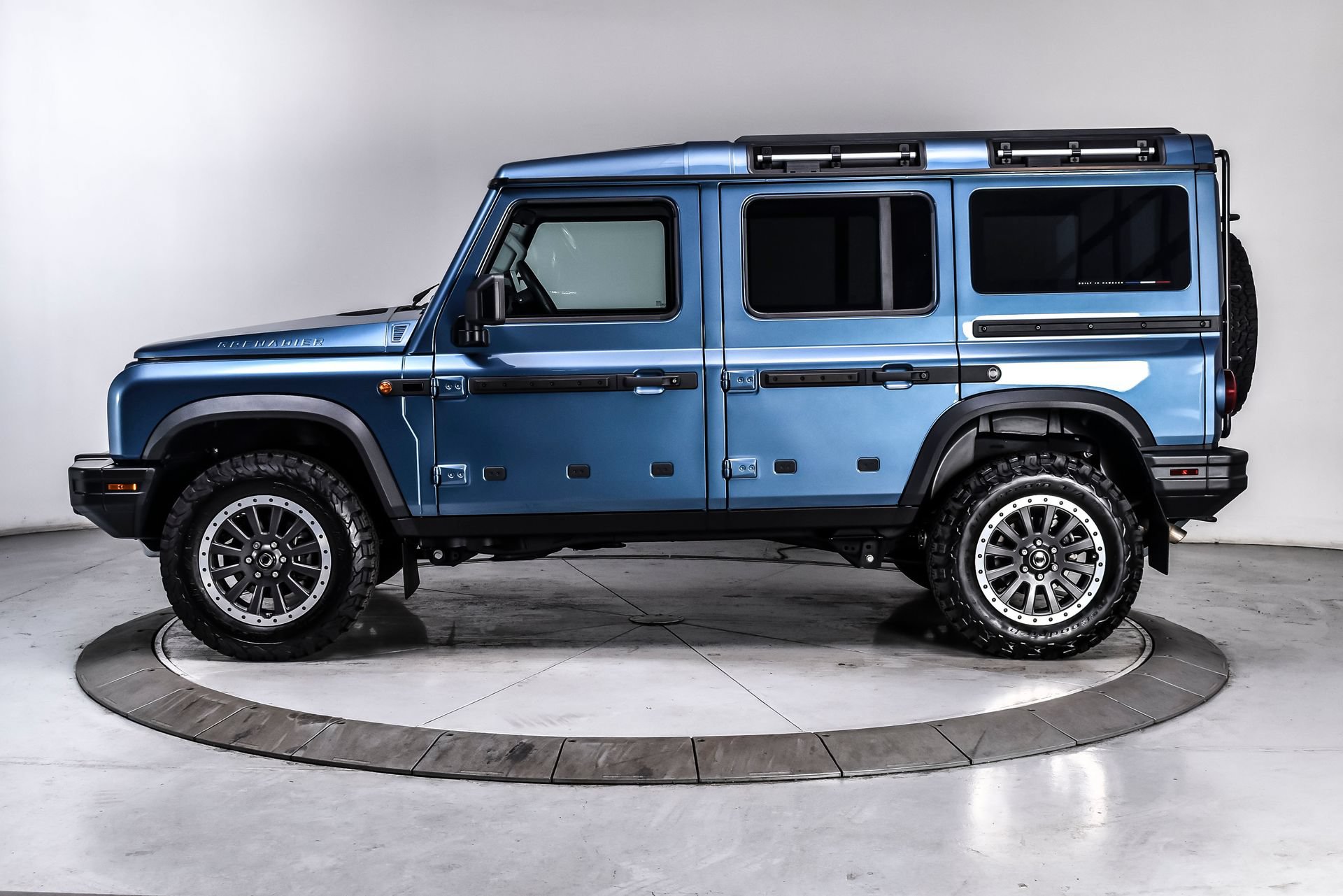 Used 2025 INEOS Grenadier AWD/4WD image 3