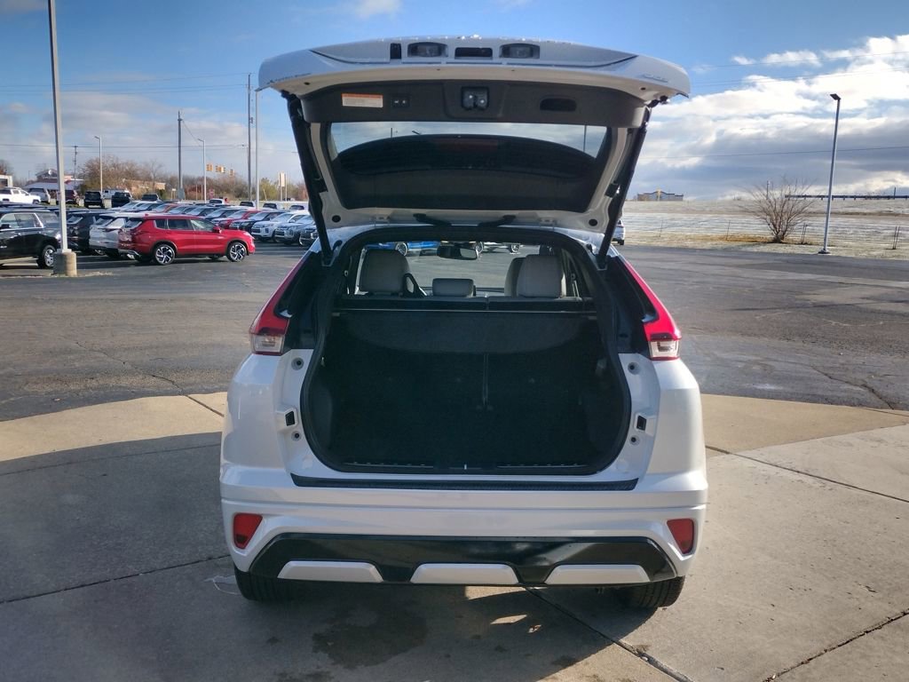 New 2026 Mitsubishi Eclipse Cross SEL AWD/4WD image 16