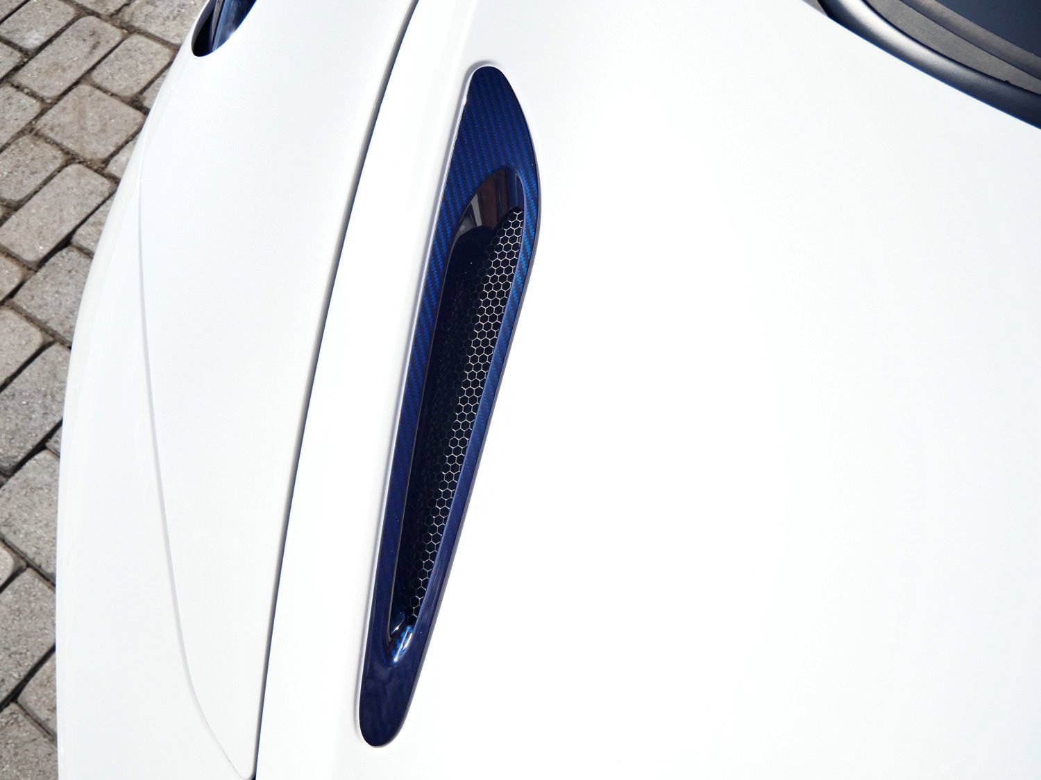 Used 2022 McLaren 765LT RWD image 39