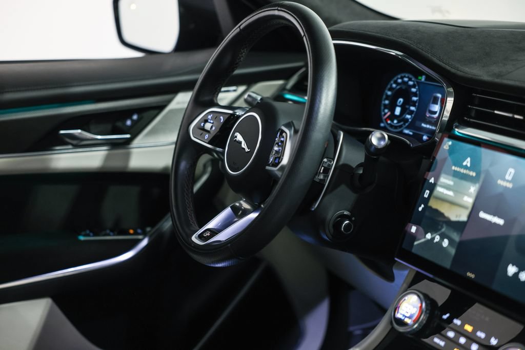 Used 2021 Jaguar F-PACE SVR AWD/4WD image 23