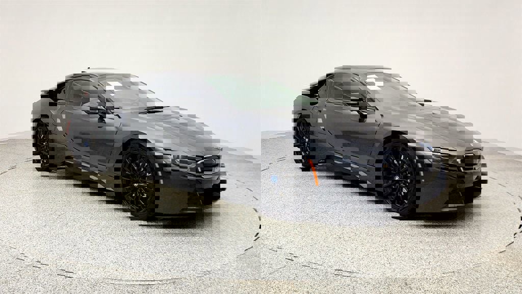 Used 2019 BMW i8 Coupe image 3