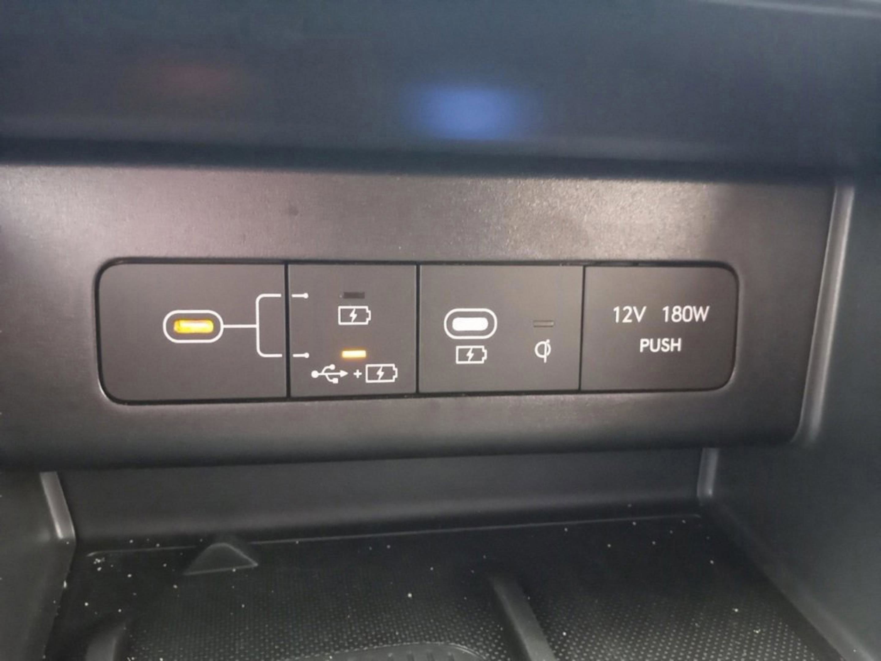 Used 2025 Hyundai Sonata Limited image 20