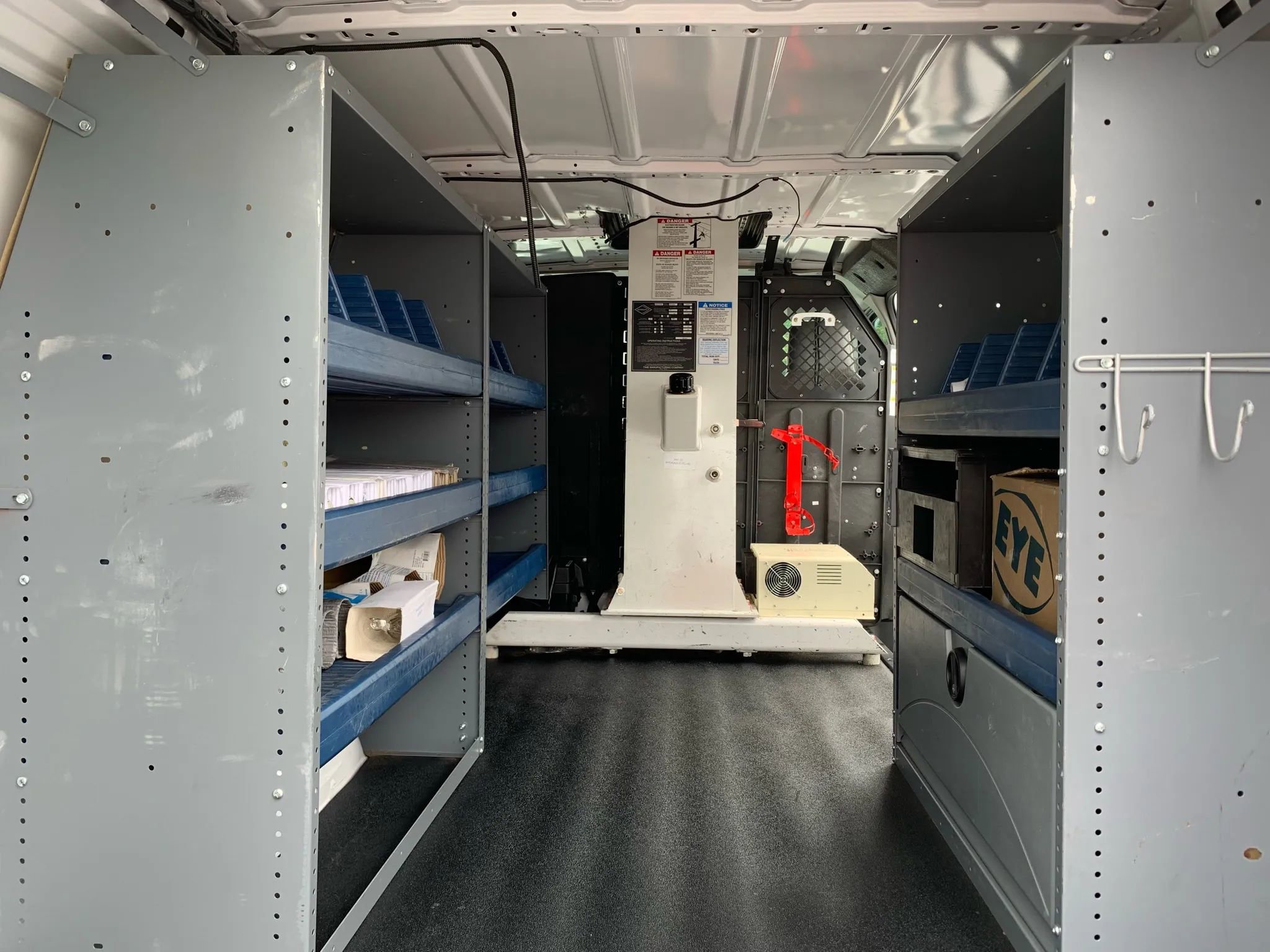 Used 2013 Ford E-350 and Econoline 350 Super Duty image 34