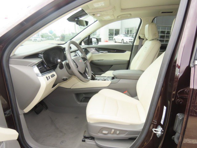 Used 2020 Cadillac XT6 Premium Luxury FWD image 24