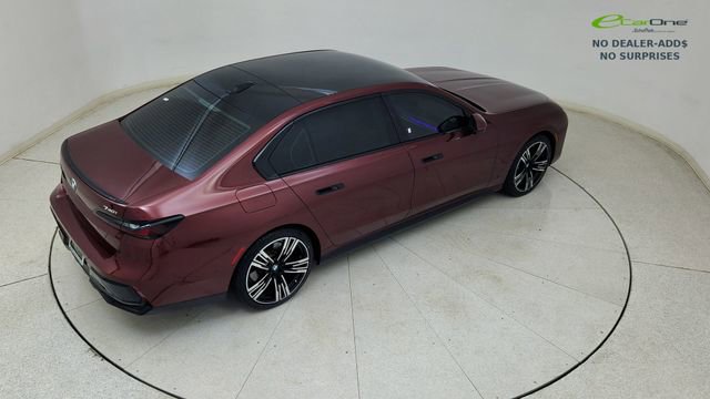 Used 2023 BMW 740i image 81