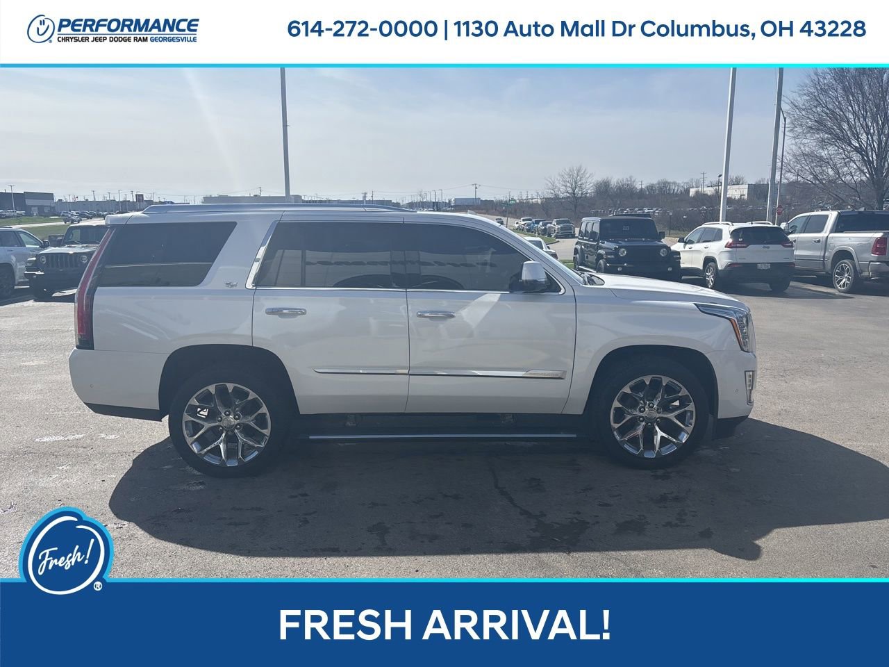 Used 2020 Cadillac Escalade Premium Luxury image 3