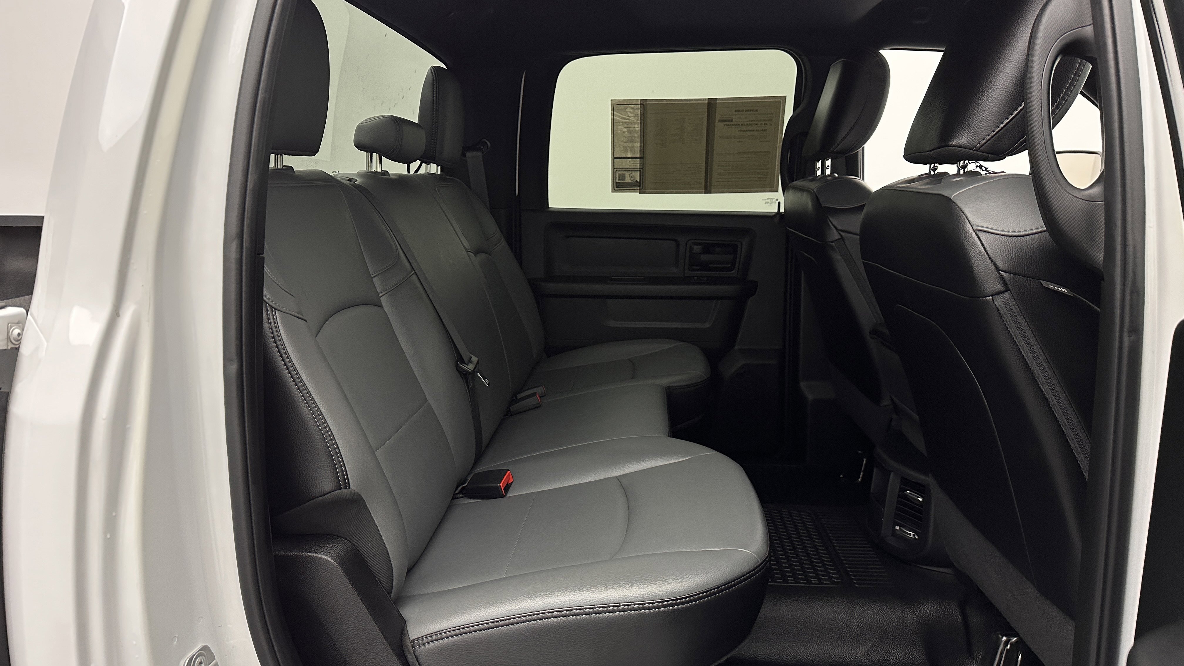 Used 2021 RAM 3500 Tradesman image 31