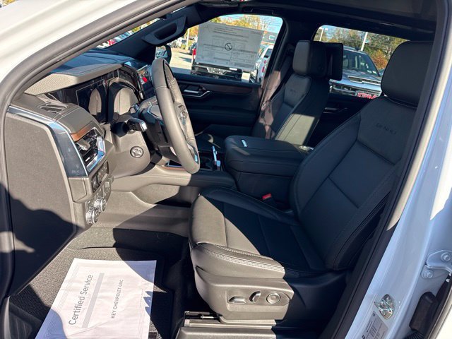 New 2027 GMC Yukon XL Denali w/ Denali Reserve Package AWD/4WD image 12