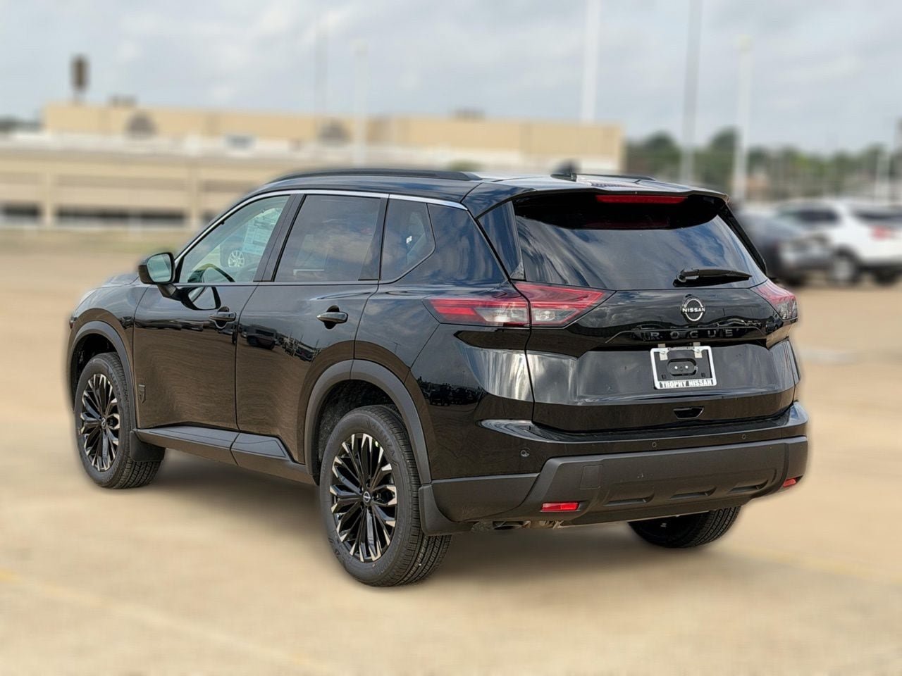 New 2026 Nissan Rogue Dark Armor FWD image 6