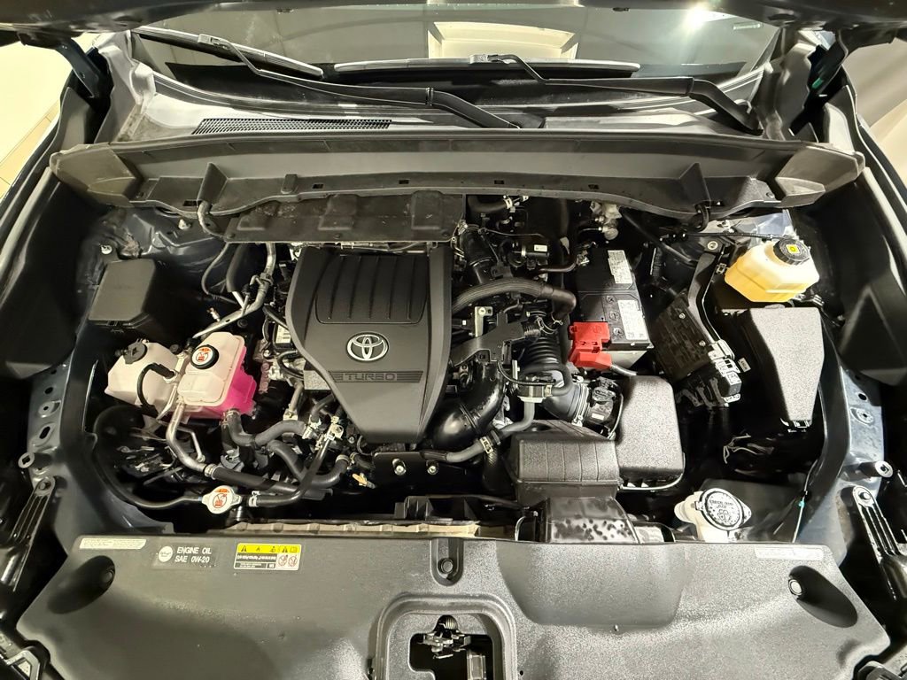 Certified 2024 Toyota Grand Highlander AWD image 10