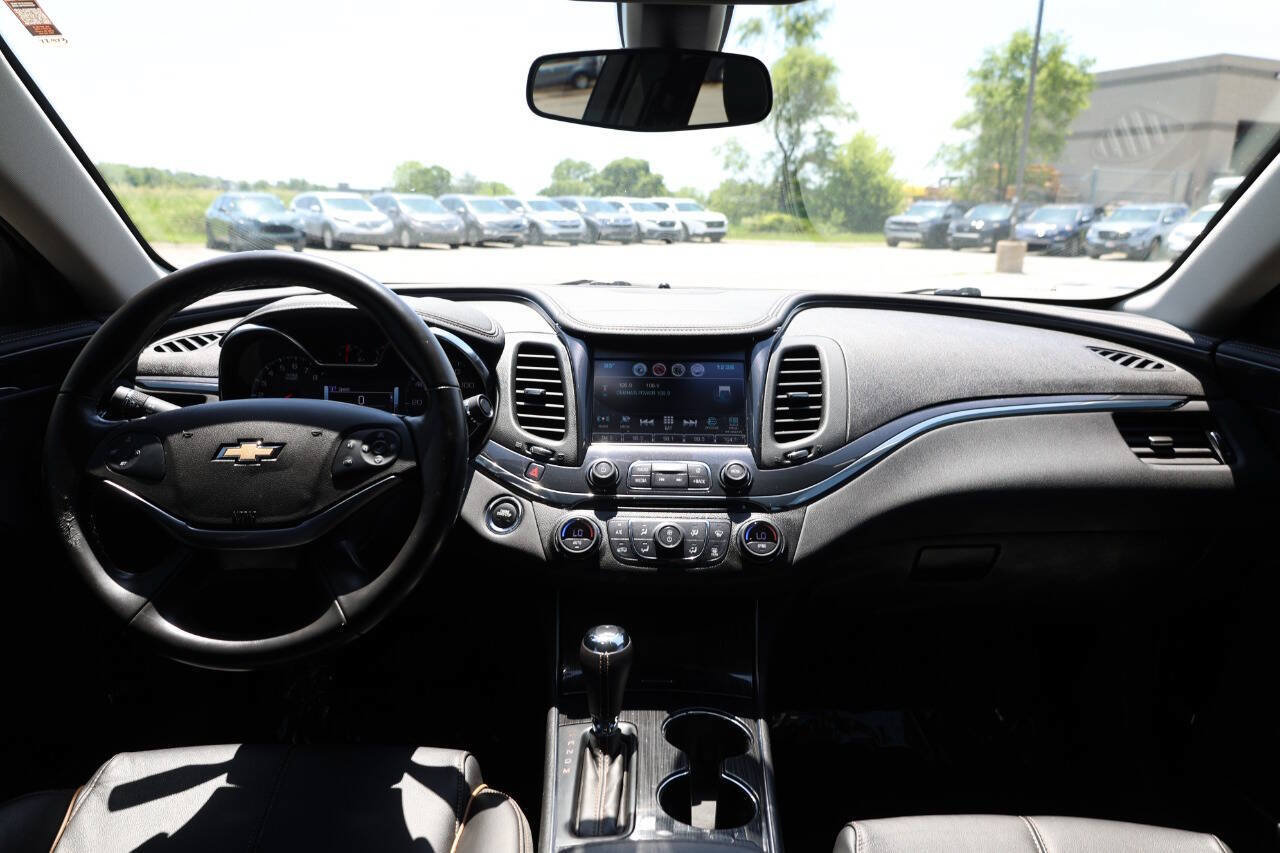 Used 2019 Chevrolet Impala Premier FWD image 14