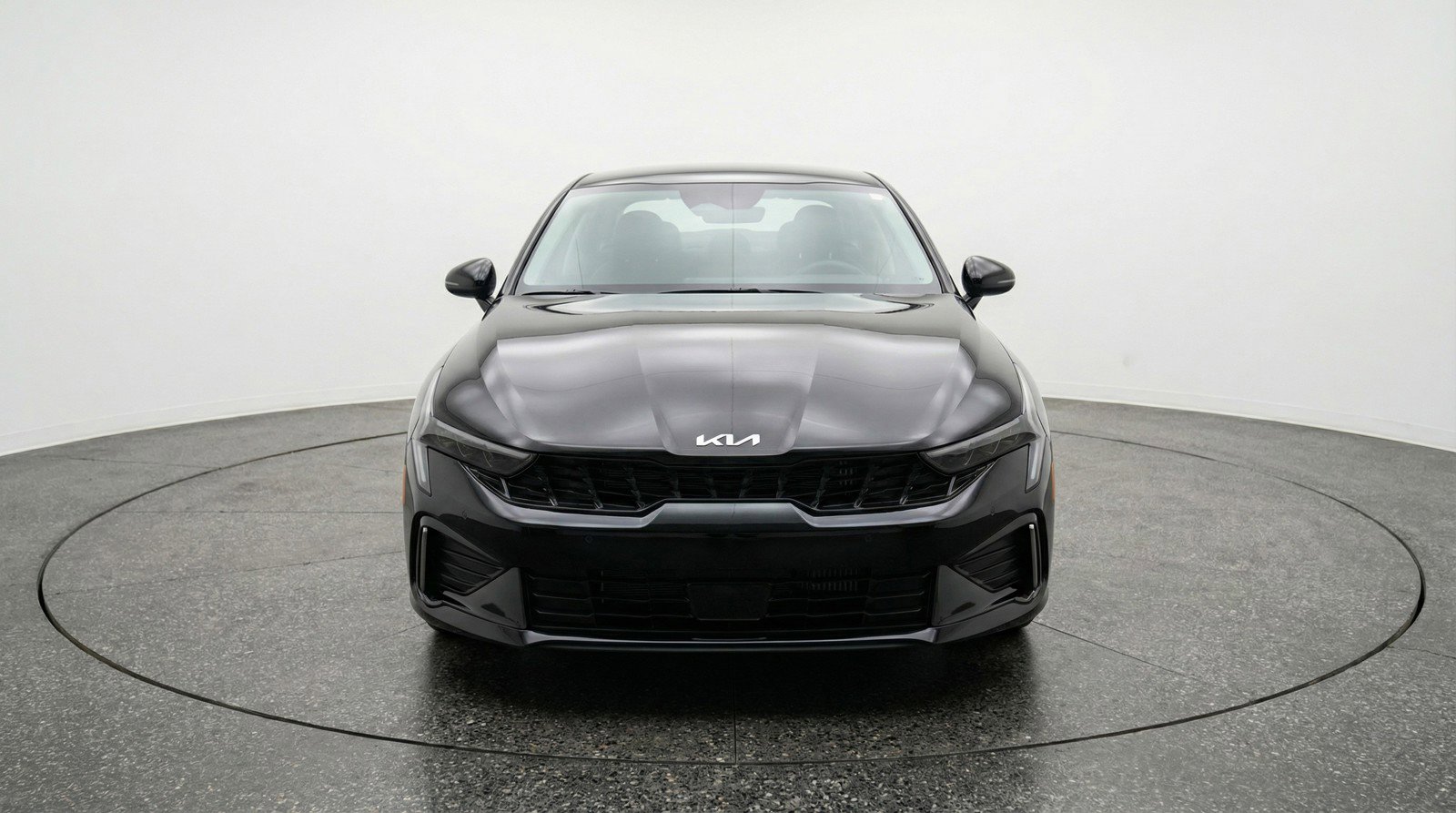 Used 2025 Kia K5 LXS FWD image 2