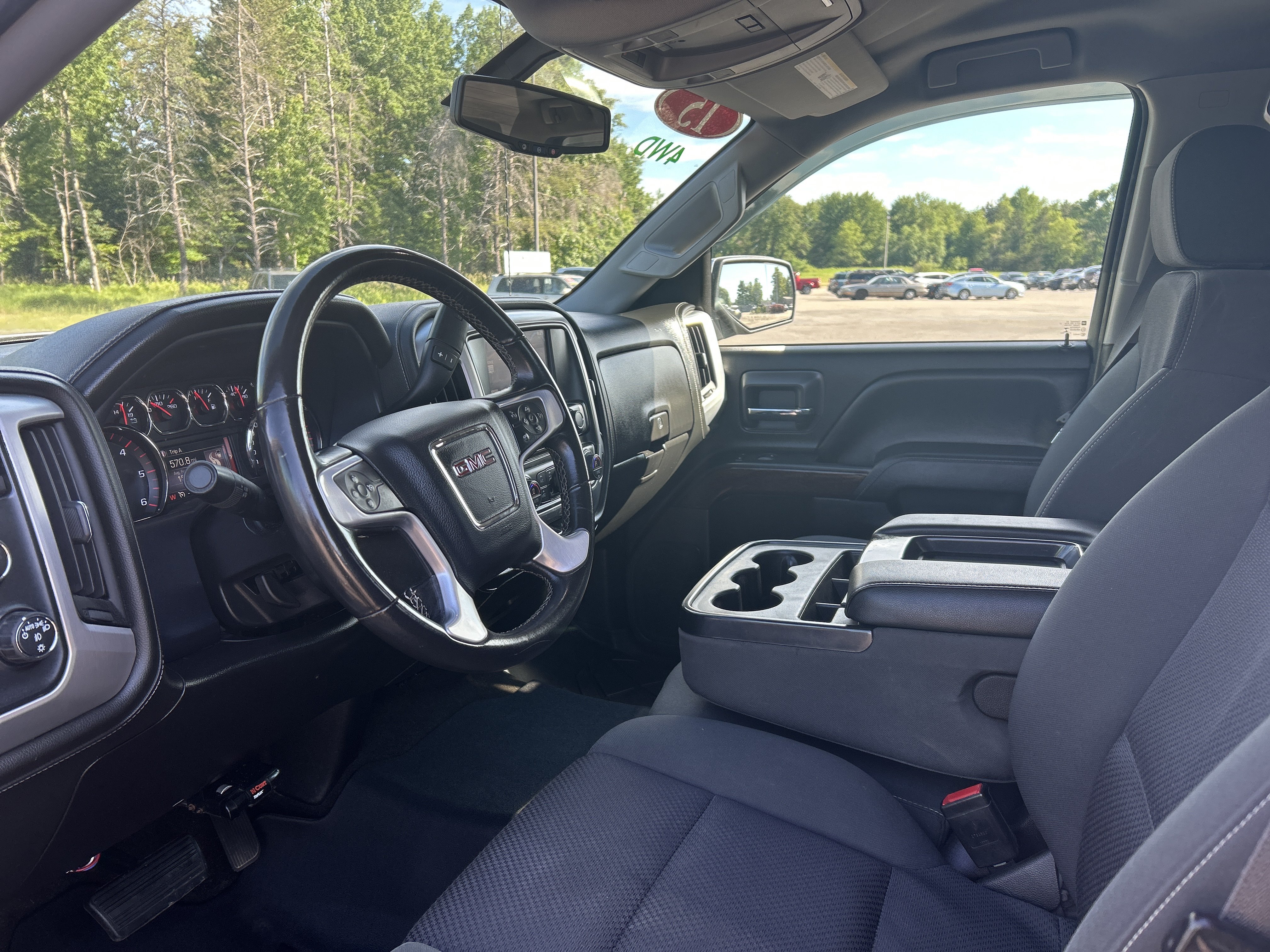 Used 2015 GMC Sierra 1500 SLE w/ SLE Value Package AWD/4WD image 12
