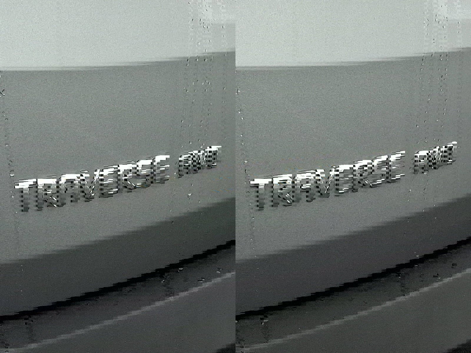 Used 2023 Chevrolet Traverse LT w/ Rear Camera Mirror Package image 32