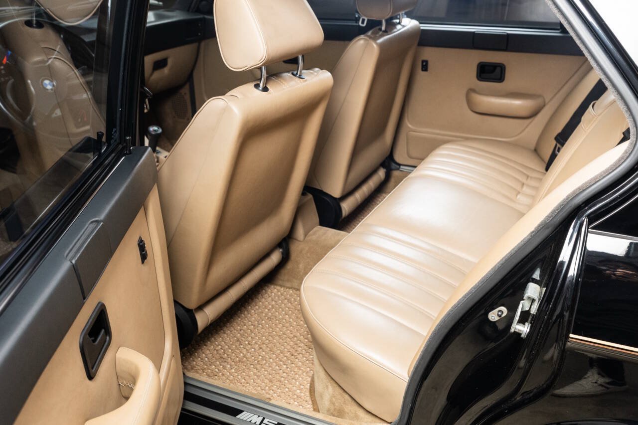 Used 1988 BMW M5 RWD image 67