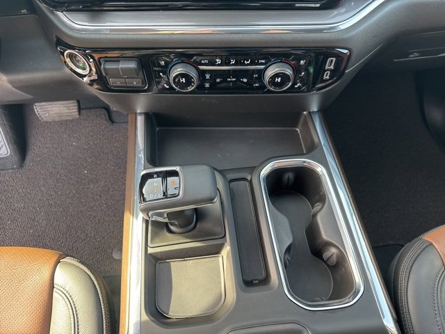 Used 2024 Chevrolet Silverado 1500 High Country w/ Z71 Off-Road Package image 17