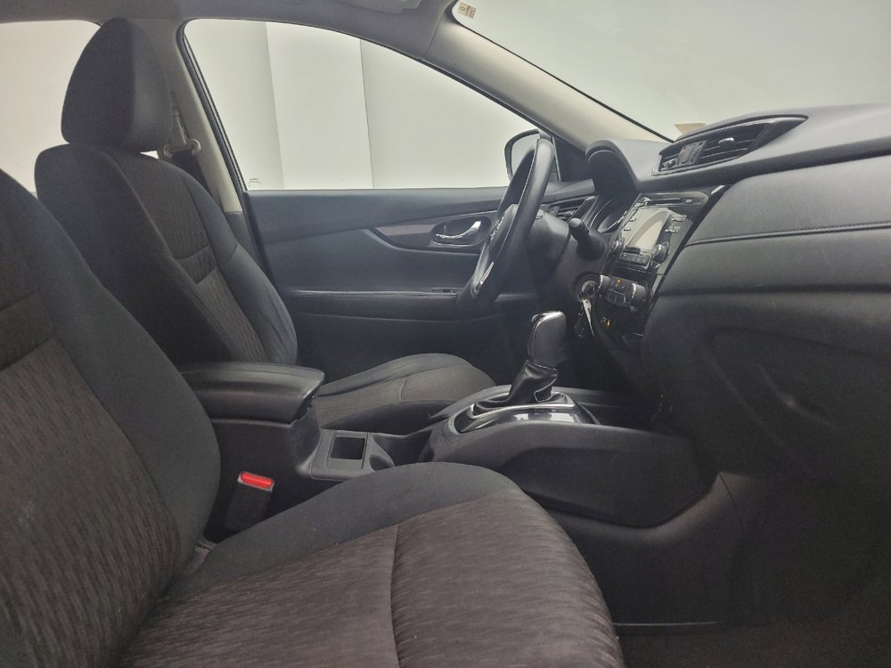 Used 2017 Nissan Rogue S FWD image 21