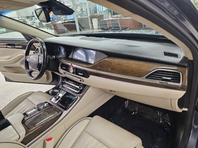 Used 2017 Genesis G90 5.0 Ultimate image 8