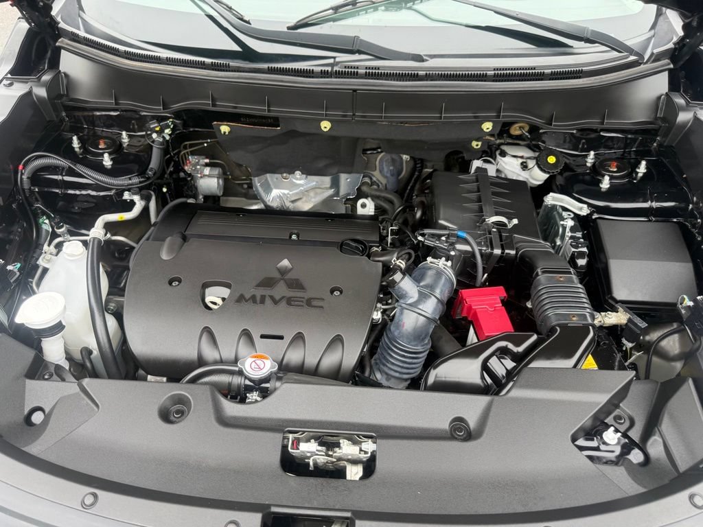 Used 2021 Mitsubishi Outlander Sport LE AWD/4WD image 60
