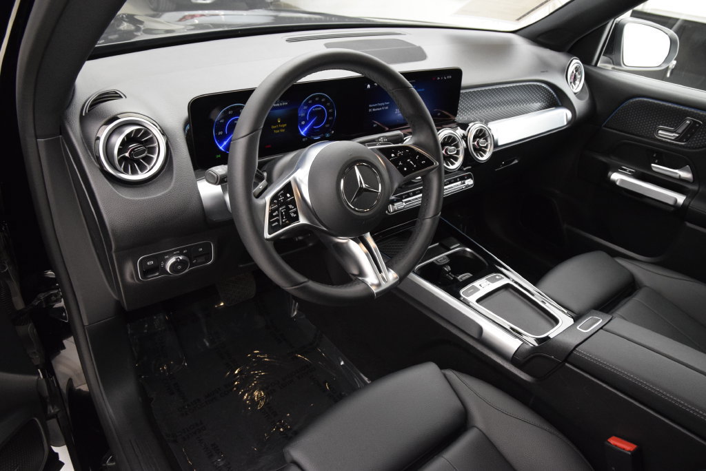 Certified 2024 Mercedes-Benz EQB 250+ image 20
