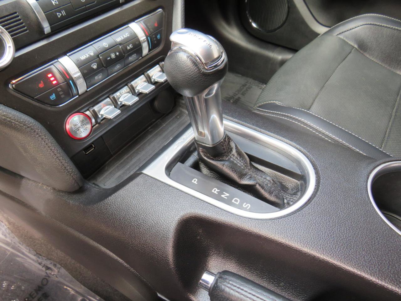 Used 2019 Ford Mustang GT Premium w/ Black Accent Package image 21