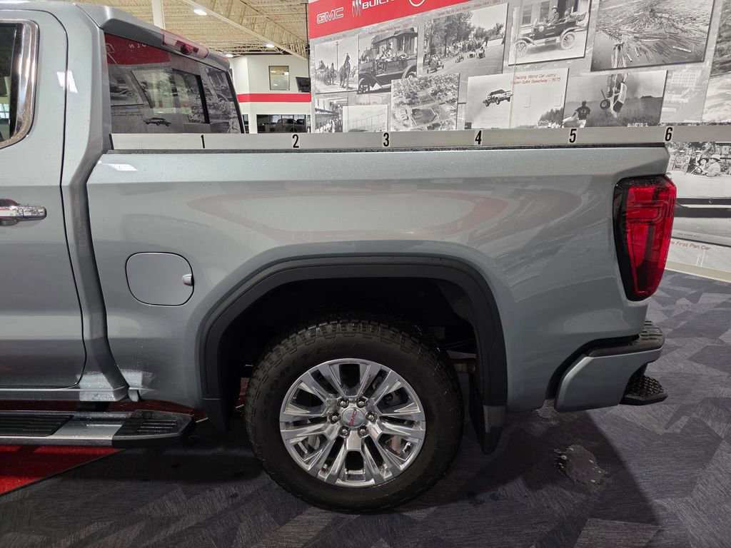 Used 2025 GMC Sierra 1500 Denali w/ Technology Package image 7