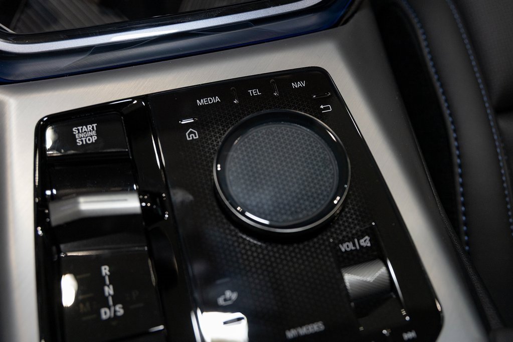 New 2026 BMW X3 xDrive30 w/ Premium Package image 24