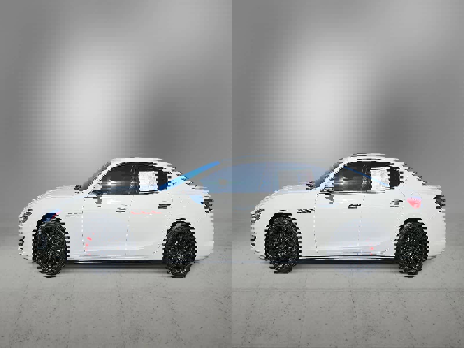 Used 2021 Maserati Ghibli S image 5