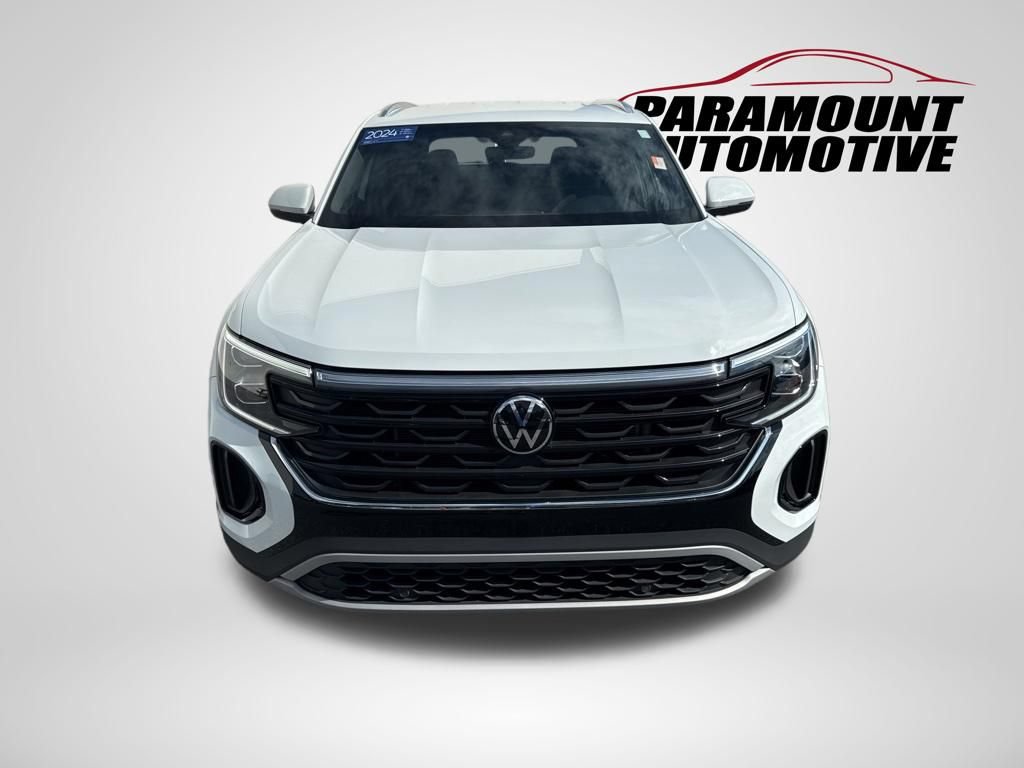Certified 2024 Volkswagen Atlas Cross Sport SE AWD/4WD image 2