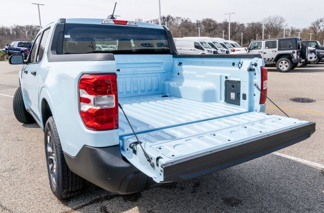 New 2026 Ford Maverick XLT w/ XLT Luxury Package FWD image 6