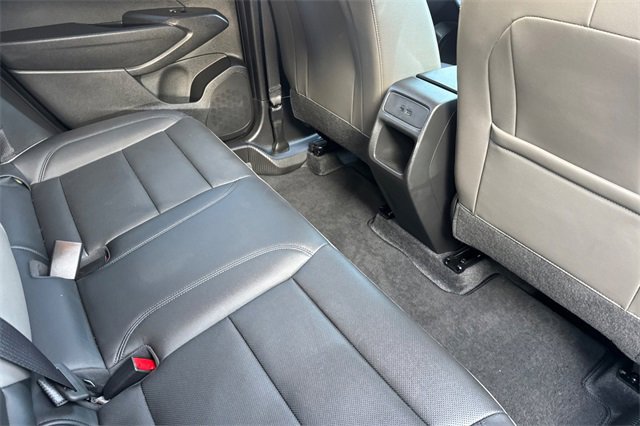 Used 2025 Chevrolet Trax ACTIV w/ Driver Confidence Package image 18