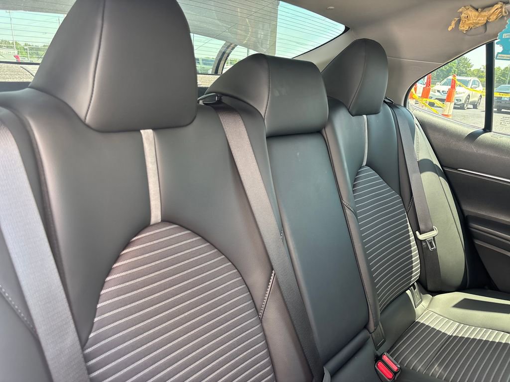 Used 2024 Toyota Camry SE FWD image 26