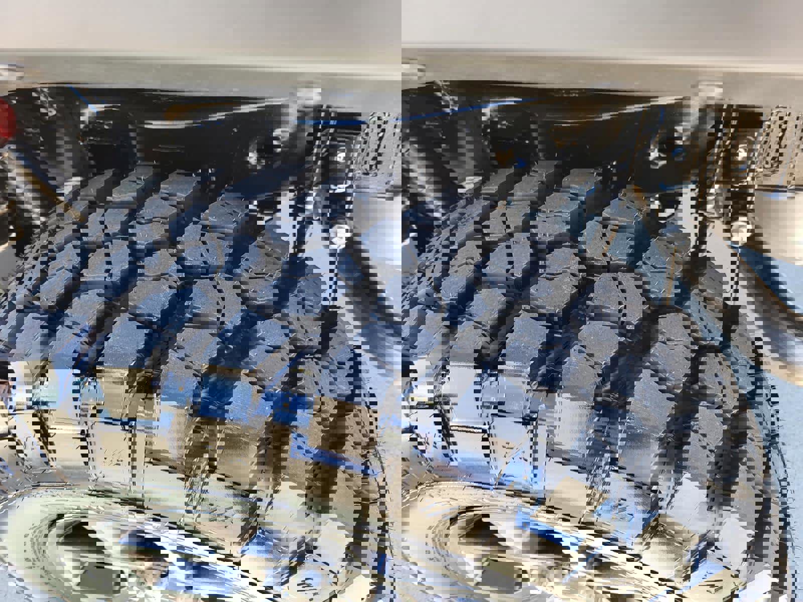 New 2025 Jeep Gladiator Sport image 21