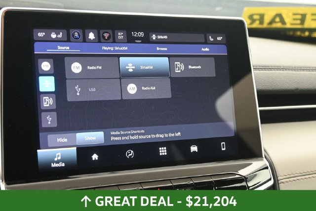 Used 2025 Jeep Compass Limited AWD/4WD image 27