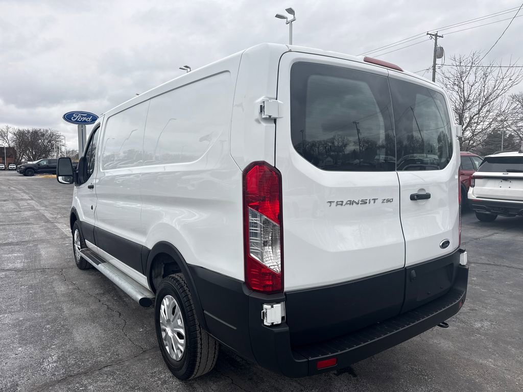 Used 2024 Ford Transit 250 Low Roof w/ Exterior Upgrade Package image 9