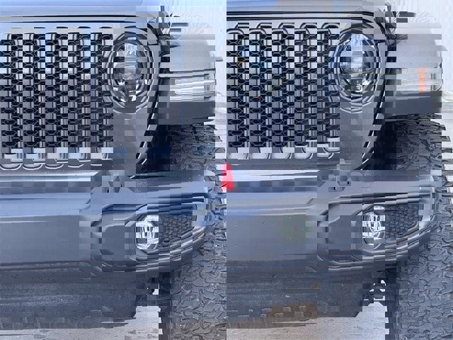 Used 2023 Jeep Wrangler Unlimited Rubicon w/ Xtreme 35 Tire Package image 7