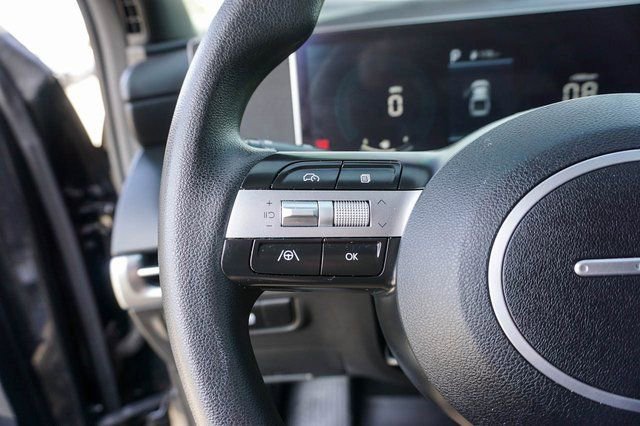 Used 2025 Hyundai Santa Cruz SEL image 19