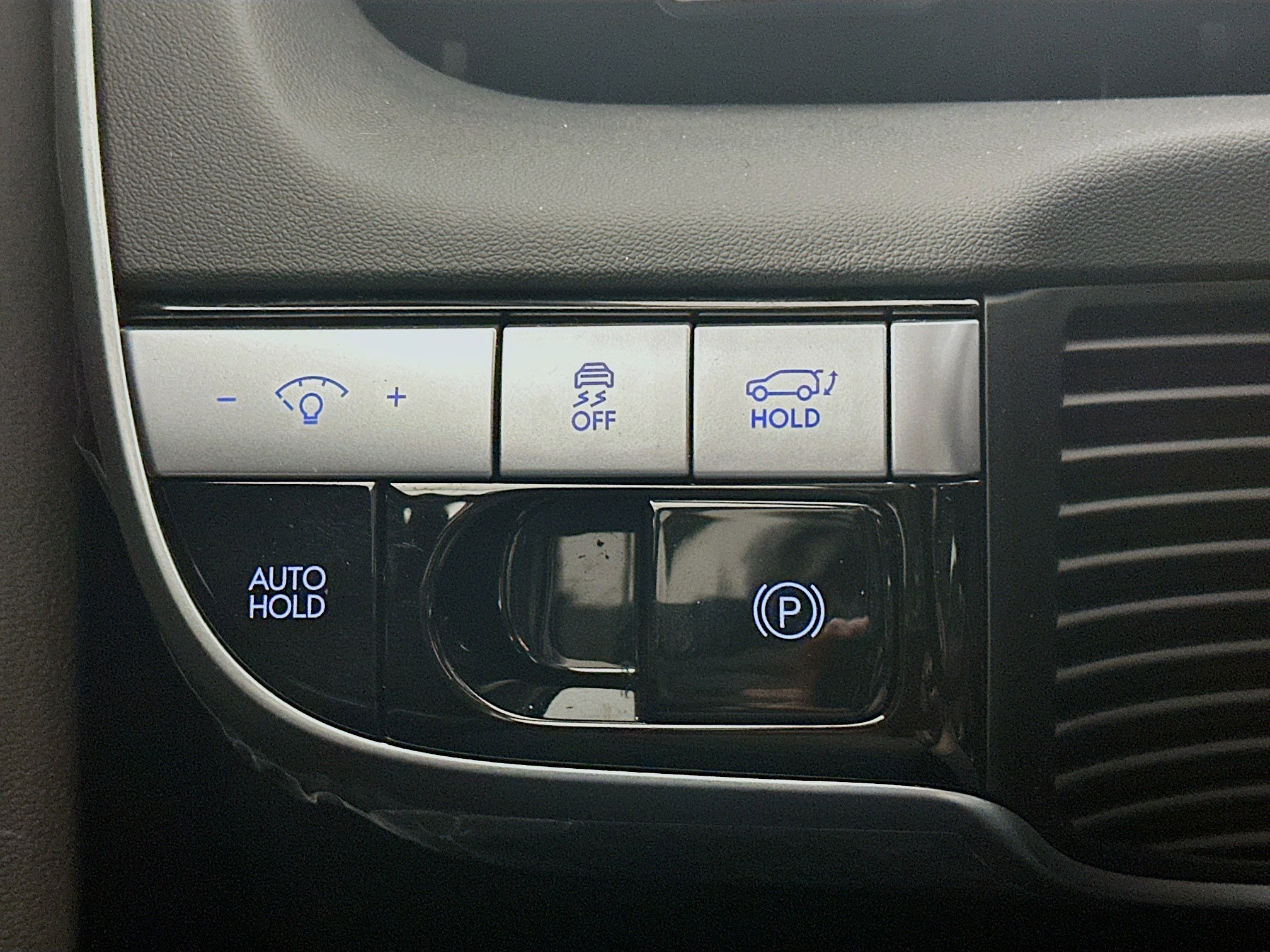 Used 2024 Hyundai Ioniq 5 SEL image 16