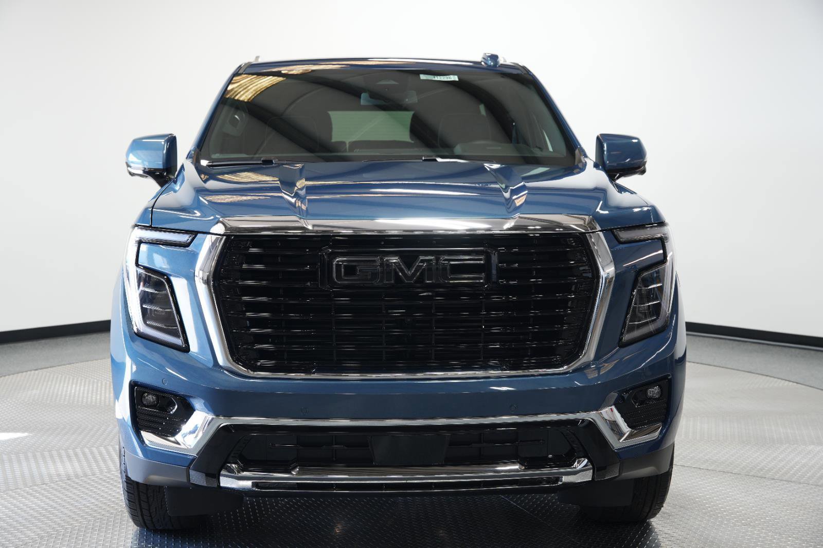 New 2026 GMC Yukon Elevation image 2