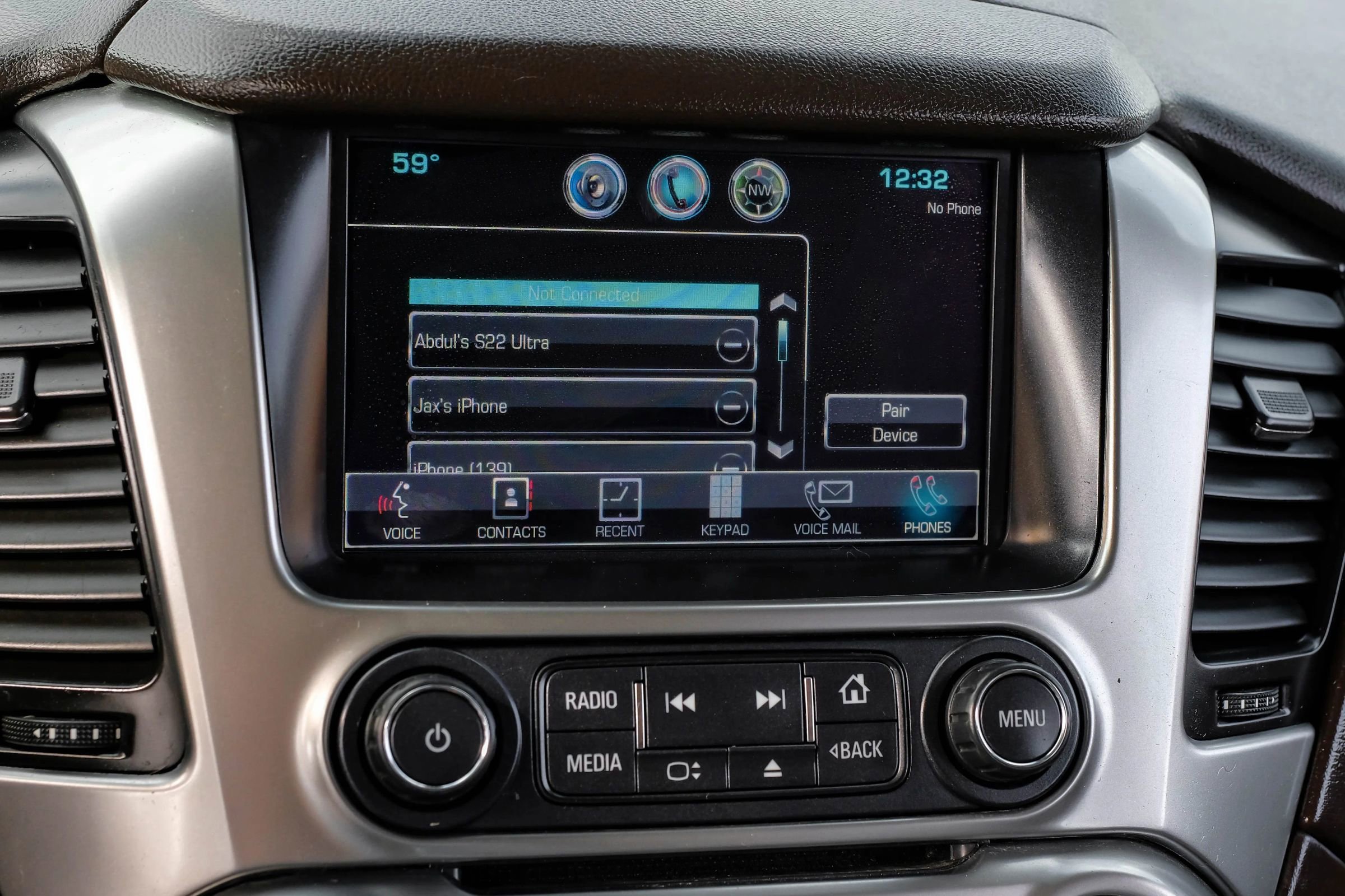 Used 2015 Chevrolet Suburban LTZ image 38